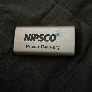 Power Delivery Silver Power Bank portable charger